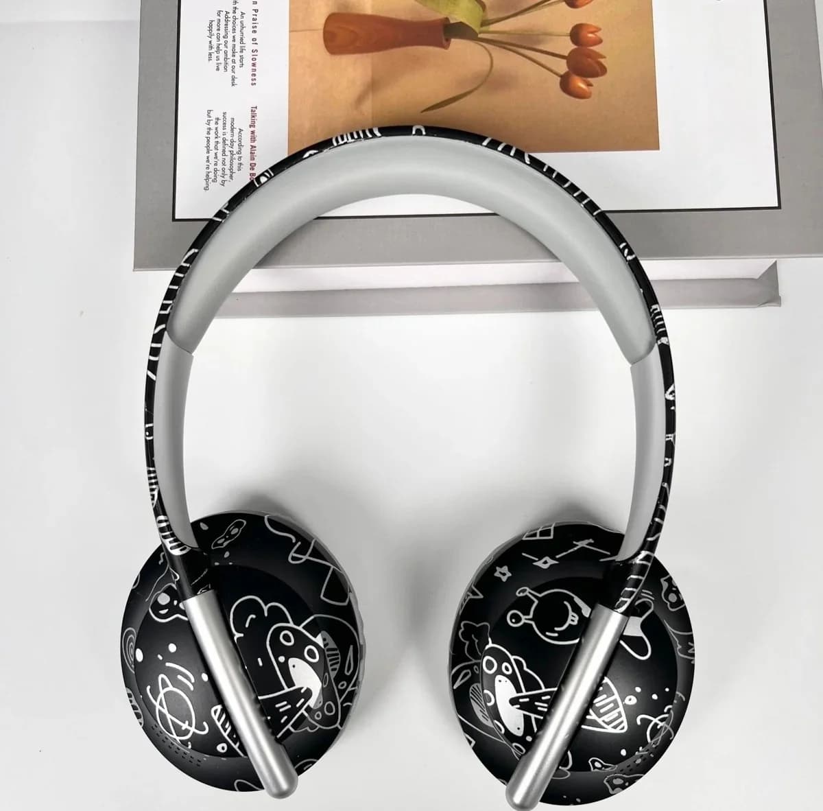 Antausinės „Bluetooth“ ausinės su TF kortelės lizdu ir belaidžiu ryšiu